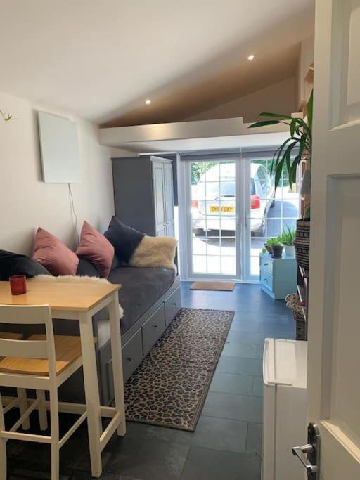 Apartamento The Garage Getaway Glastonbury Exterior foto
